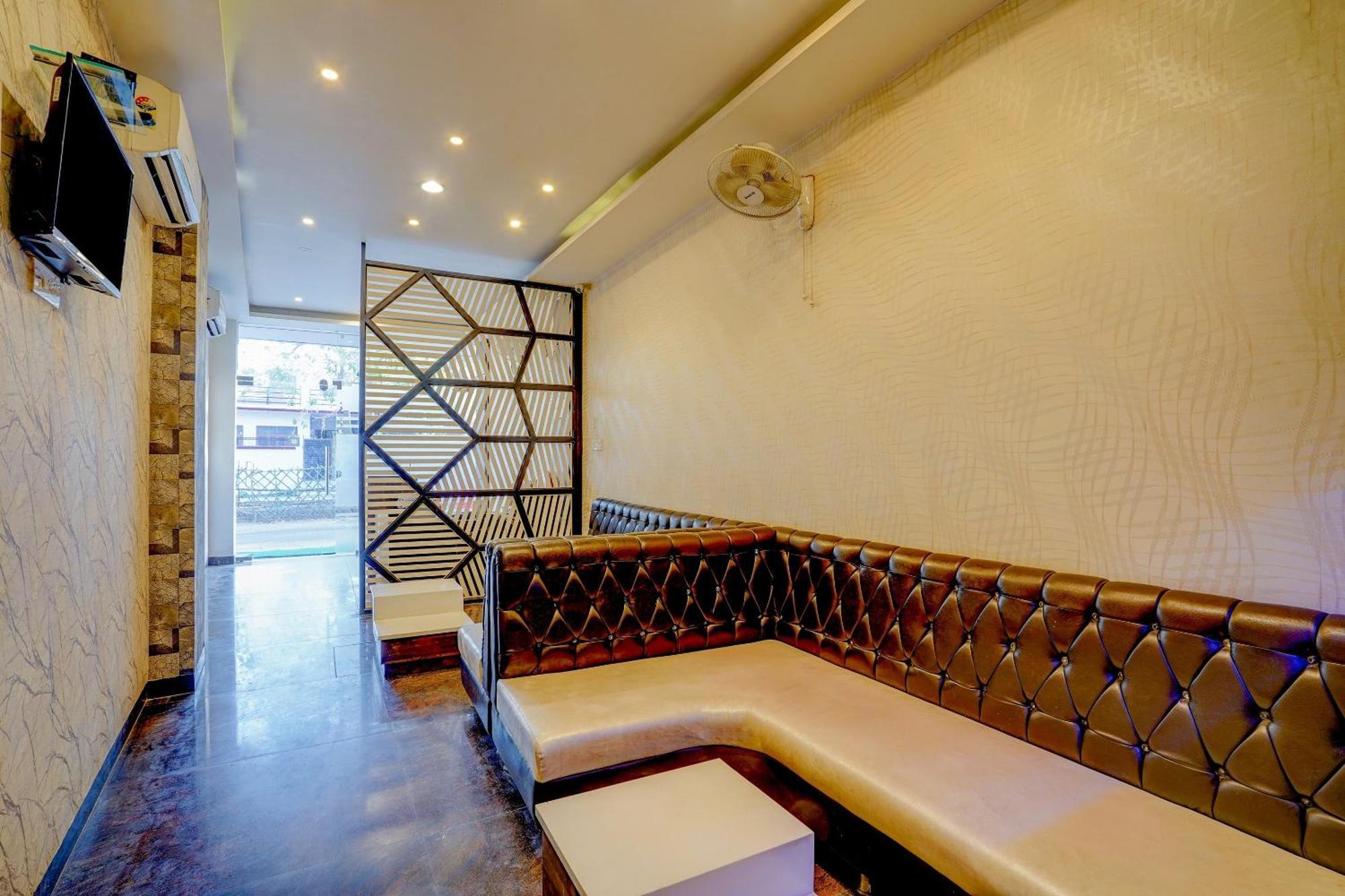 Super Hotel O Traveller Inn Lucknow Ngoại thất bức ảnh